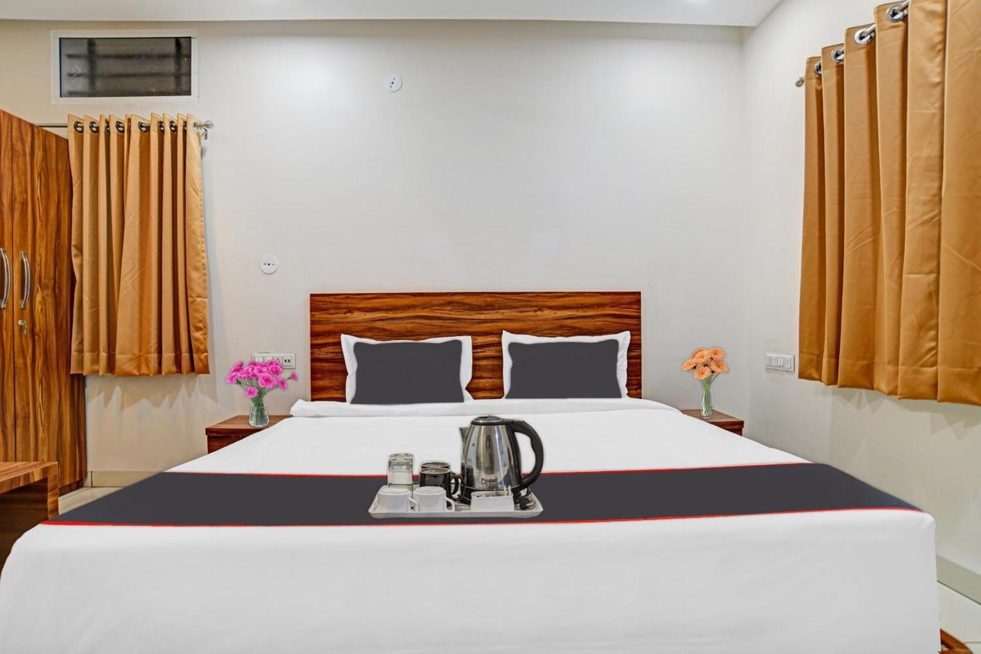 Hotel O Blue Sky Indore Zewnętrze zdjęcie